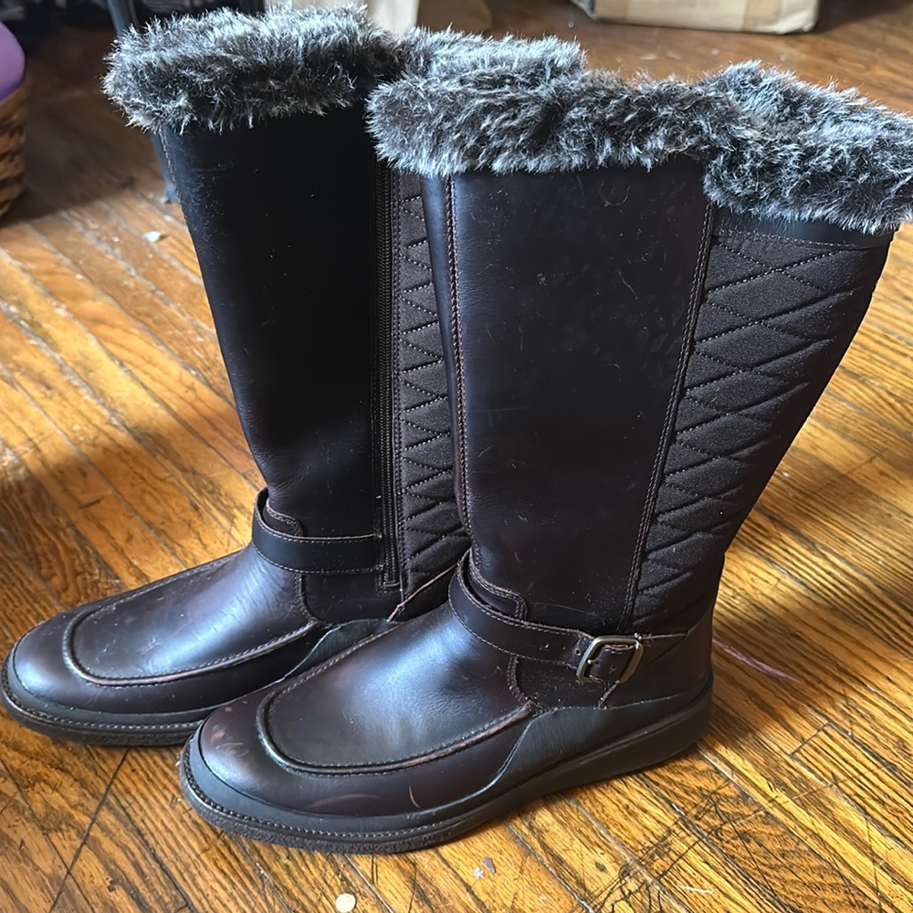 Merrell Tremblant Ezra Tall Faux fur Waterproof zip up dark brown winter boots